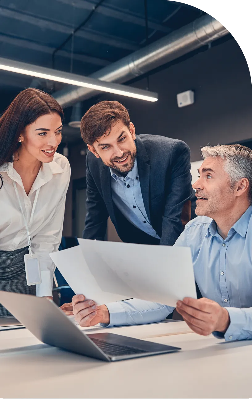 18 years of expertise, 400+ customers, and a global SIS presence in 32 countries.